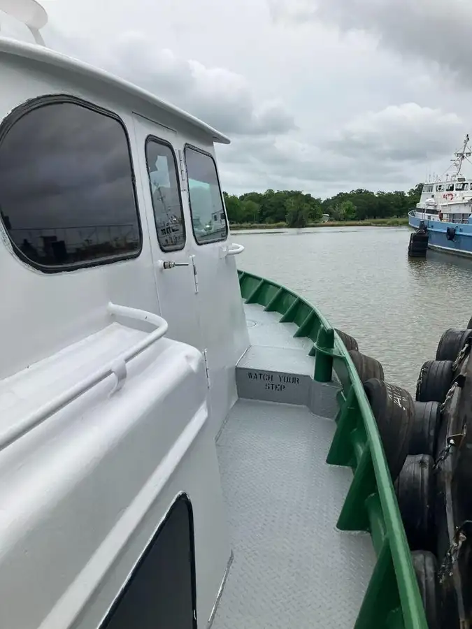 Bemanningsboot Te koop