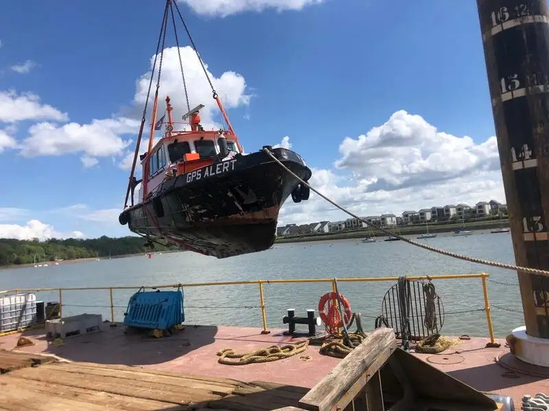 Onderzoeksvaartuig Te koop