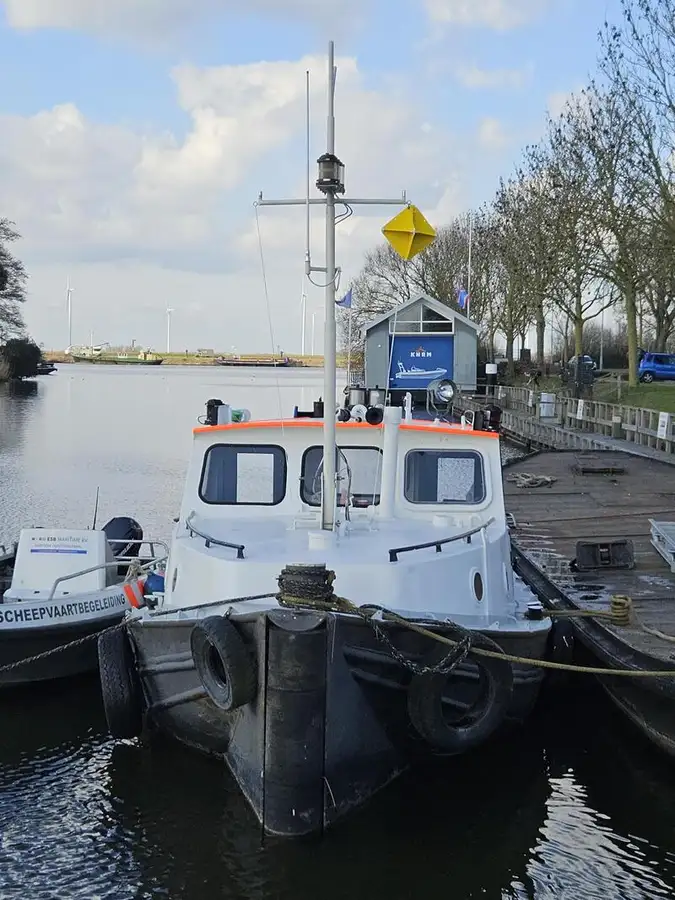 Sleepboot Te koop